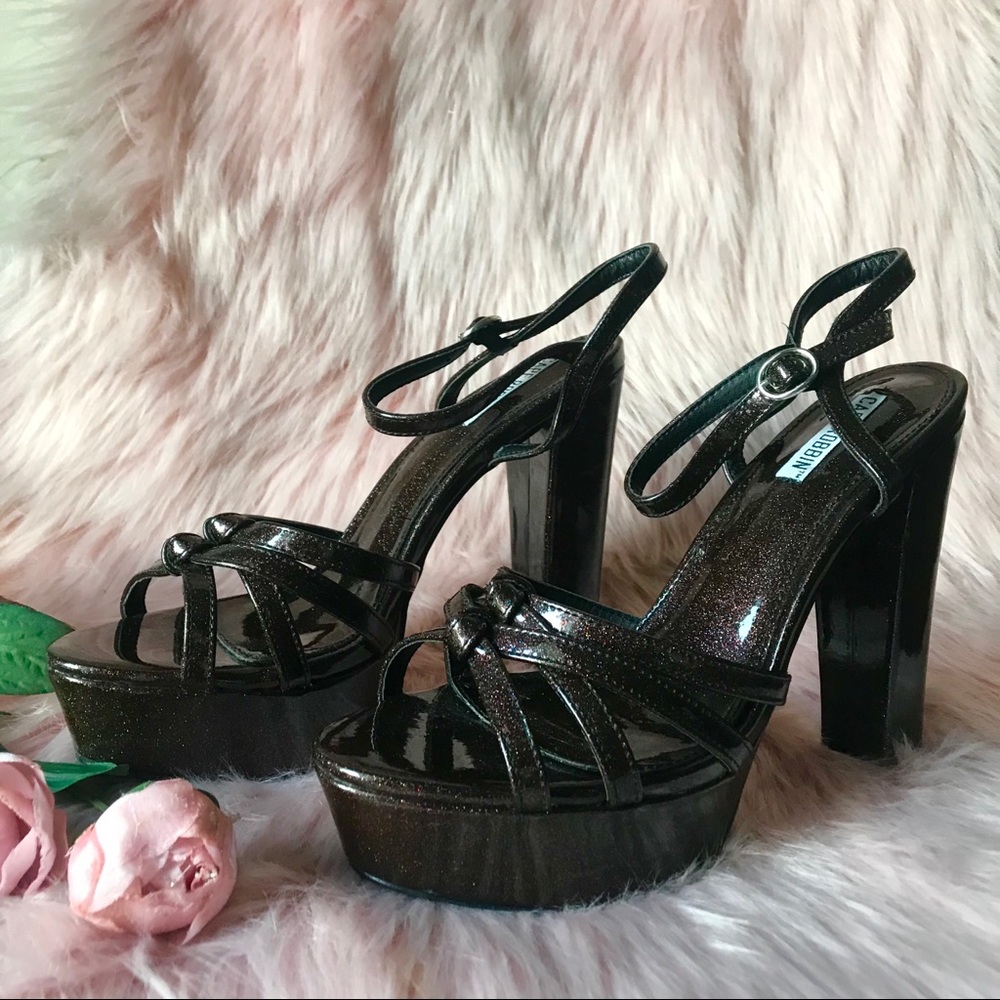 NWOT CAPE ROBBIN goth whimsy sexy glitter platform block heels 10